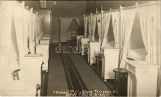 Frohsdorf (Lanzenkirchen) (Niederösterreich), Pensionat Ste Chrétienne, Dortoir St. Lois de Gonzague...