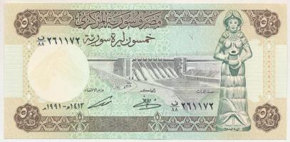Szíria 1991. 50P T:UNC
Syria 1991. 50 Pounds C:UNC
Krause P#103e