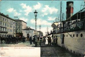 1905 Fiume, Rijeka; Scena all'arrivo d'un piroscafo / kikötő, hajók. Mehner &amp; Maas...