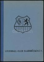 1958 Az FTC játékosai által aláírt képeslap, Saarbrückenből haza, Forgács Ernőné részére,(FC Saarbrü...