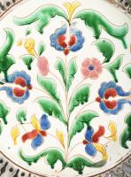 Bozsik Kálmán (1872-1959): Dísztál áttört mintával. Jelzett, mázhibákkal, d: 36 cm