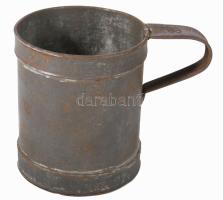 1908 mérőpohár, fém, m: 9,5 cm