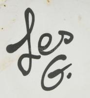 Jelzett figurális gyertyatartó, kis kopással, m: 16 cm
