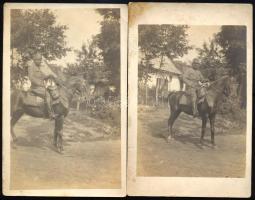cca 1917 Dr. Bezdek Kálmán állatorvos katonai egyenruhában, lóháton, 2 db fotólap Botfán M. budapest...