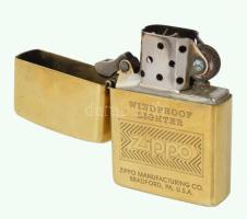 Zippo Bradford öngyújtó, jelzett, 5,5x4 cm