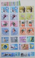 Postatiszta magyar sorok, darabok 12 lapos A4 berakóban, kb az 1940-es évektől az 1970-es évekig