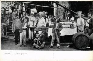 Napoli, Naples; Costumi popolari / Italian folklore, pasta makers, market (EK)