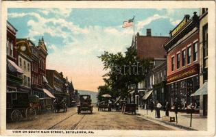 Bethlehem (Pennsylvania), View on South Main Street, automobiles, shop of Woolworth Co. (EB)