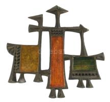 Papp Zoltán(?): Figurák. Bronz, üveg, 28x28 cm