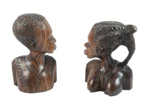 Fiú és lány. Afrikai faragott keményfa szobrocskák 14-15 cm