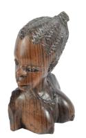 Fiú és lány. Afrikai faragott keményfa szobrocskák 14-15 cm