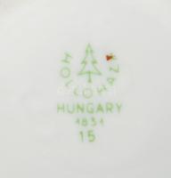 5 darab porcelán tárgy, közte 2 Hollóházi váza, m: 14 cm alatt