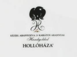 Hollóházi Szász Endre által tervezett porcelán tál. Matricás, jelzett, aranyozása kopott, d: 15,5 cm