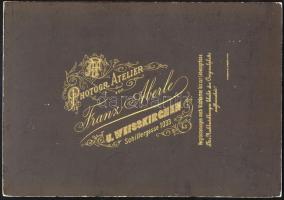 cca 1880 Férfiportré, kabinetfotó Franz Aberle fehértemplomi (U. Weisskirchen, Bela Crkva) műtermébő...