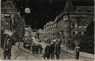 Budapest II. Margit körút éjjel, villamos, Café Margit Park kávéház, Rózsadomb a háttérben. Humoros ...