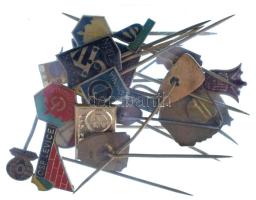 20db-os vegyes külföldi (főleg csehszlovák) jelvénytétel T:vegyes
20pcs mixed foreign (mostly from ...