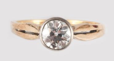 cca 1910 Arany (Au) szoliter gyűrű, 14k, m:53, fehérarany (Au) foglalatban 0,75ct brill csiszolású g...