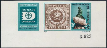 1976 HAFNIA ívsarki vágott szelvényes bélyeg, az ívszélen sorszámmal