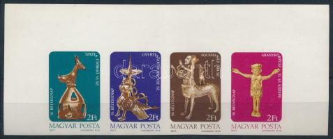 1977 Bélyegnap (50.) vágott ívsarki csík (5.000)