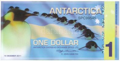 Antarktisz 2011. 1$ fantázia bankjegy "SPC99545" T:UNC
Antarctica 2011. 1 Dollar fantasy ...