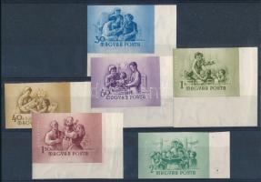 1954 Anya- és csecsemővédelem vágott ívszéli / ívsarki sor (14.000)