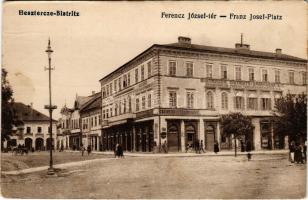 Beszterce, Bistritz, Bistrita; Ferenc József tér, Besztercze Vidéki Takarékpénztár R.T., Kollmann és...