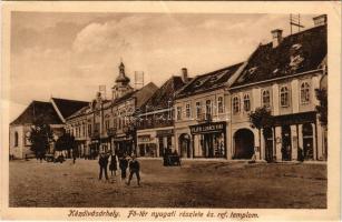 Kézdivásárhely, Targu Secuiesc; Fő tér nyugati részlete és református templom, piac, Fejér Lukács fi...
