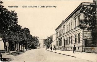 Przeworsk, Ulica kolejowa i Urzad podatkowy / Railway Street and tax office (EK)