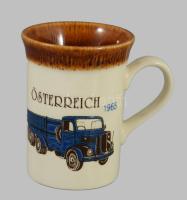 Staffordshire Steyr osztrák teherautót ábrázoló porcelán bögre. Mázas, jelzett, hibátlan 10 cm