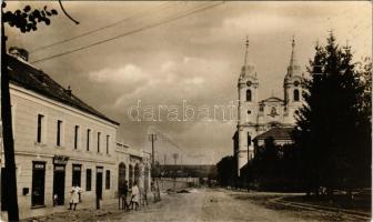 1934 Zirc, utca, Apátsági templom, Scherer János üzlete (ragasztónyom / glue mark)