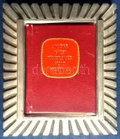 A Magyar Nemzeti Függetlenségi Front programja. 1944. december 3. [Miniatűr kötet, számozott.]
(Bud...
