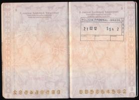 2010 Útlevél thaiföldi ragasztott vízummal