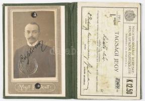 1914-1930 Vegyes igazolványok, benne kereskedelmi utazó fényképes, MÁV igazolvány ,stb