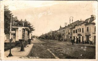 1943 Szászrégen, Sächsisch-Regen, Reghin; Horthy Miklós tér, benzinkút, Alfred Graef, Martin Theil, ...