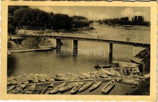 Baja, Kamarás-Duna (Sugovica) részlet, csónakok, híd (ázott sarok / wet corner)