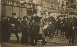 1906 Budapest, Rákóczi és bujdosók hamvainak hazahozatala, főurak felvonulása díszmagyar öltözetben ...