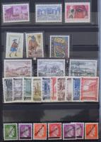 Ausztria tétel az 1910-es, 1920-as évektől a 70-es évekig, benne teljes sorok, darabok, blokkok is, ...