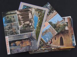 Kb. 100 db MODERN külföldi város képeslap / Cca. 100 modern foreign town postcards