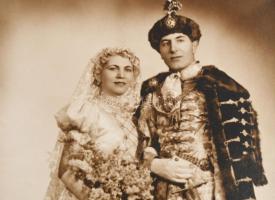 Saáry Margaréta és Dr. Luzsicza Géza országos ügyész, jog és államtudor, a Magyar Férfiak Szent Koro...