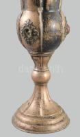 Ezüst (Ag) kupa, Pest, 1872-1937 közötti fémjel, 800 ezrelékes ezüst, rajta "Farkas Mihály Honv...