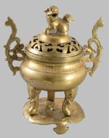 Kínai bronz füstölőtartó, foo kutya fogóval, talapzaton, m: 30 cm