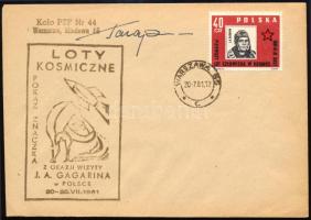 Jurij Alekszejevics Gagarin (1934-1968) szovjet űrhajós autográf aláírása alkalmi borítékon / Autogr...