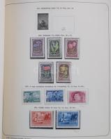 1945-1964 Magyar gyűjtemény sorokkal, 28 db blokkal csavaros előnyomott bélyegalbumban, filázva (333...