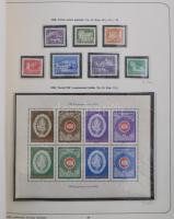 1945-1964 Magyar gyűjtemény sorokkal, 28 db blokkal csavaros előnyomott bélyegalbumban, filázva (333...