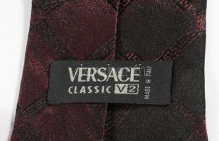 Versace sötétbordó-fekete nyakkendő