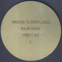 1981-82. "Magyar ülőröplabda bajnokság I. Budapest" emlékérem díszdobozban 70mm