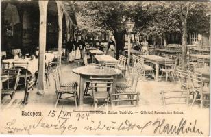1904 Budapest II. Hűvösvölgy, Balázs-féle vendéglő, étterem kerthelyisége vendégekkel és pincérekkel...