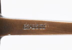 Szabó Gyula (1907 - 1972): Gyertyatartó. Jelzett, bronz, m: 19,5 cm