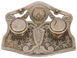 1915 Vas kalamáris, tégelyek nélkül, 14x17 cm