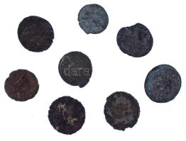 Római Birodalom vegyes III-IV. század 8db-os bronz érmetétel T:F-VG
Roman Empire mixed 3rd-4th cent...